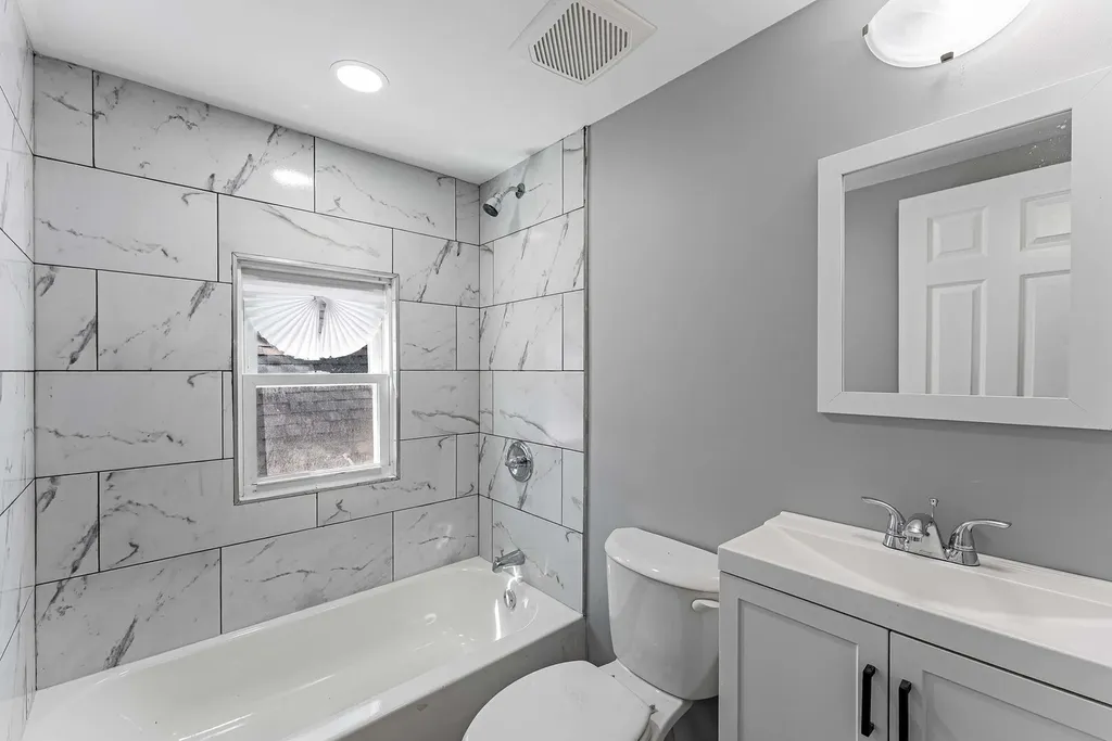 2231 South Drake Avenue Chicago IL 60623