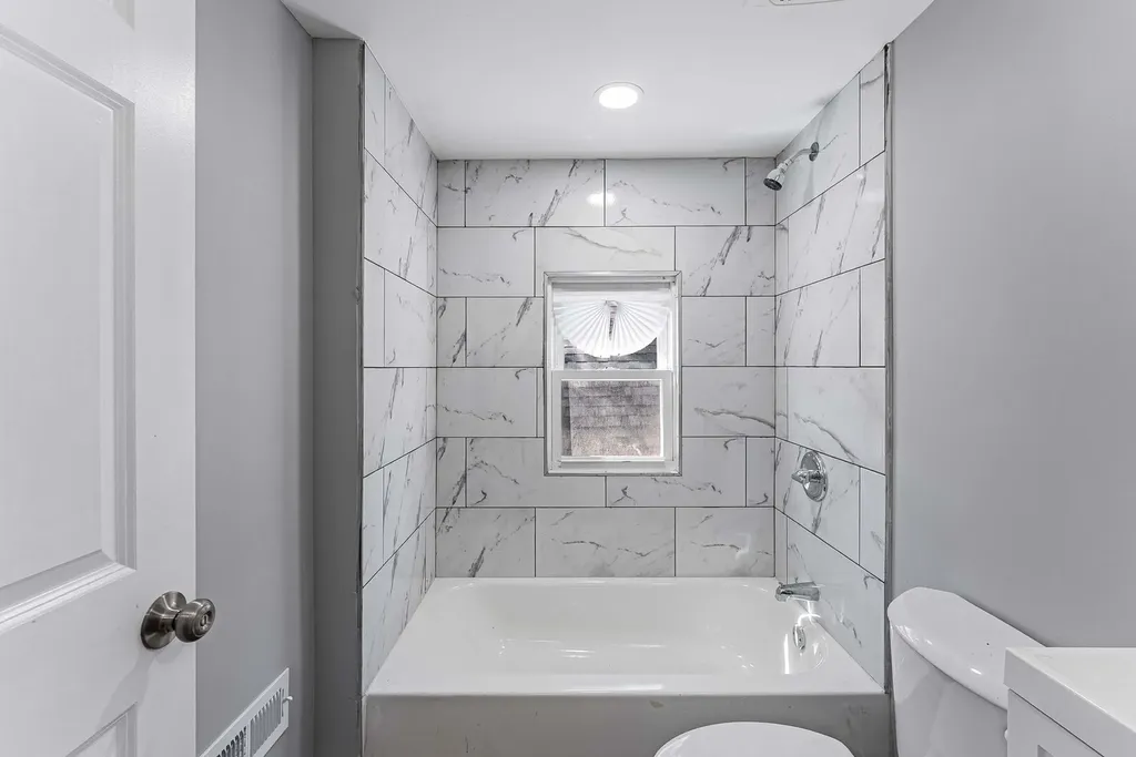 2231 South Drake Avenue Chicago IL 60623