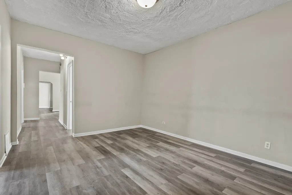 503 West 81st Street Chicago IL 60620