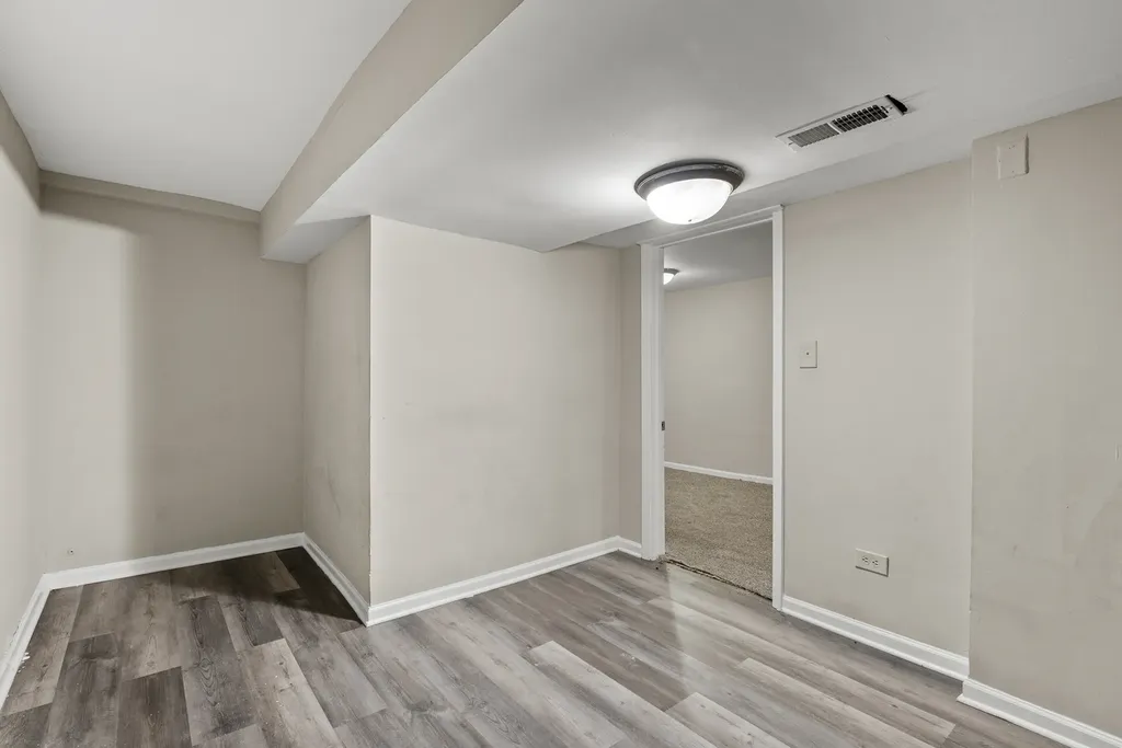 503 West 81st Street Chicago IL 60620