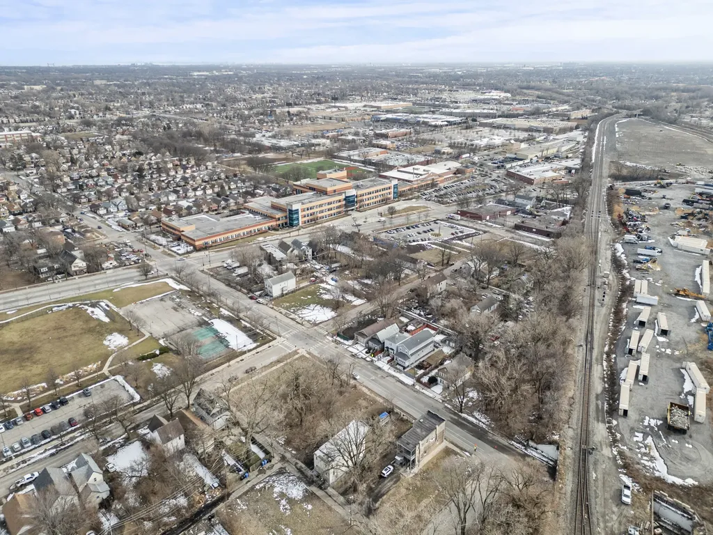 503 West 81st Street Chicago IL 60620