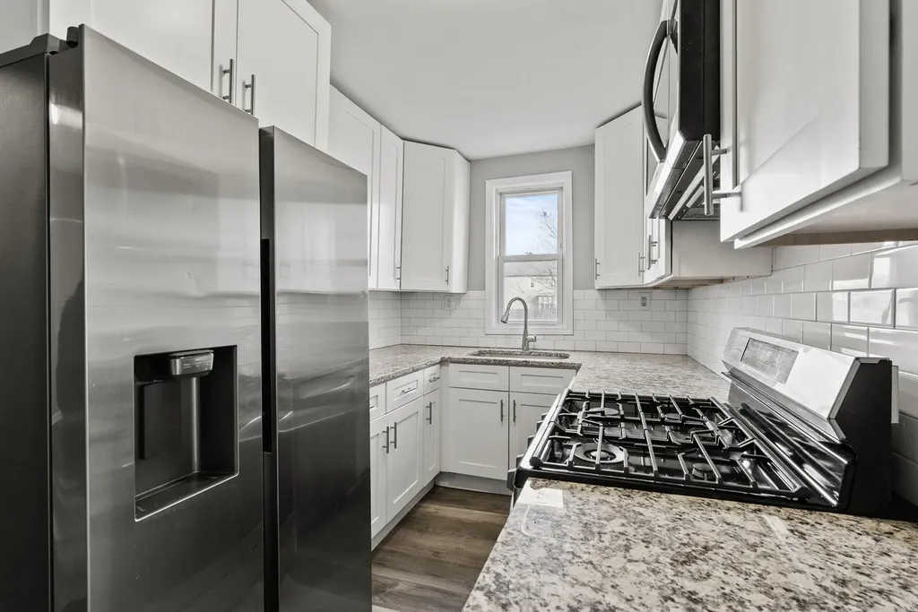 503 West 81st Street Chicago IL 60620
