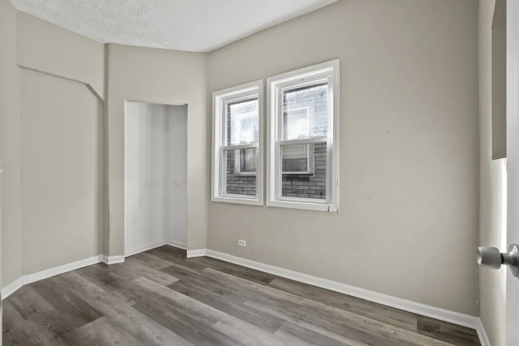 503 West 81st Street Chicago IL 60620