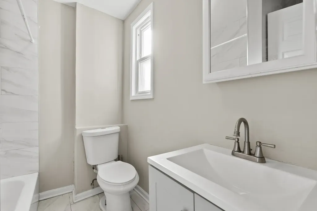 503 West 81st Street Chicago IL 60620