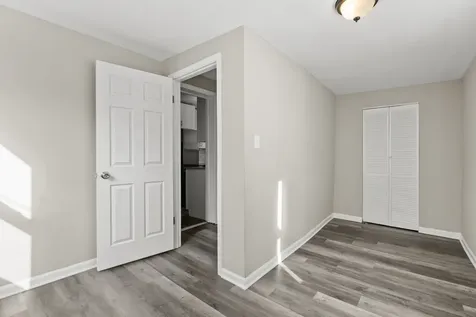 503 West 81st Street Chicago IL 60620