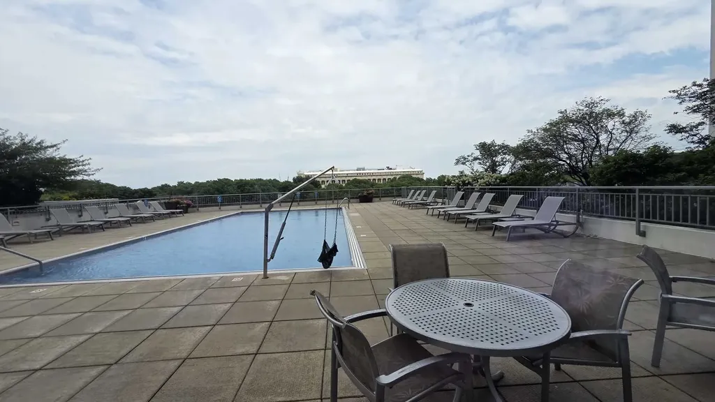 1235 South Prairie Avenue Chicago IL 60605