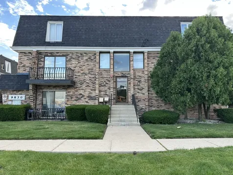 9830 Sayre Avenue Chicago Ridge IL 60415