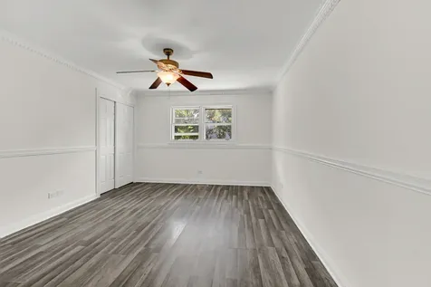 3252 87TH Street Darien IL 60561