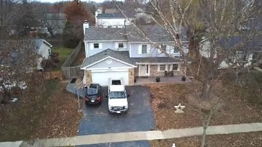 1730 Tanglewood Drive Algonquin IL 60102