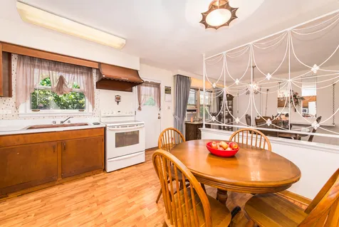 1469 Webster Lane Des Plaines IL 60018