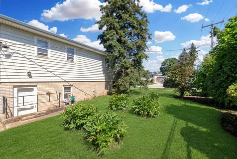 1469 Webster Lane Des Plaines IL 60018