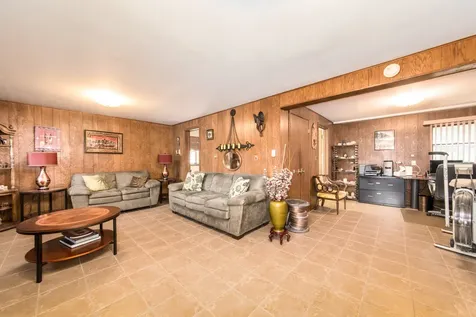 1469 Webster Lane Des Plaines IL 60018