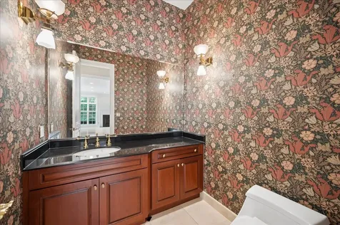 621 Sheridan Road Glencoe IL 60022