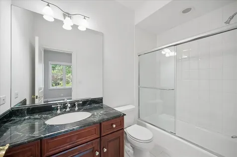 621 Sheridan Road Glencoe IL 60022