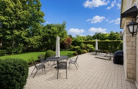 621 Sheridan Road Glencoe IL 60022