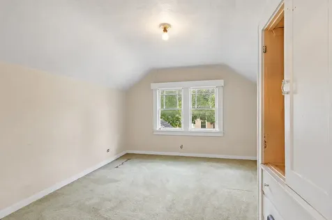 2026 16TH Avenue Rockford IL 61104