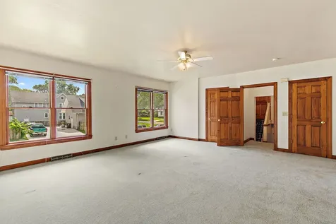 2026 16TH Avenue Rockford IL 61104