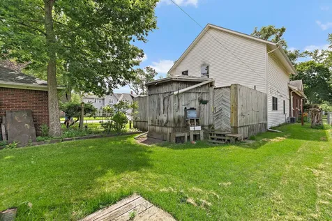 2026 16TH Avenue Rockford IL 61104