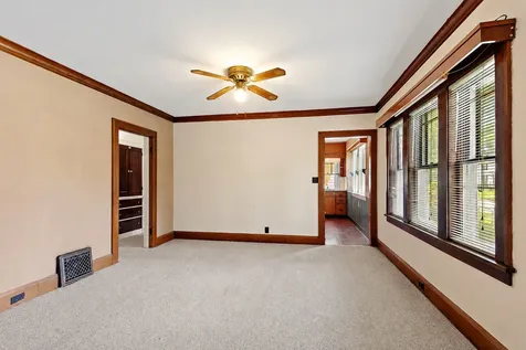 2026 16TH Avenue Rockford IL 61104