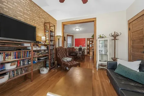2520 North Saint Louis Avenue Chicago IL 60647