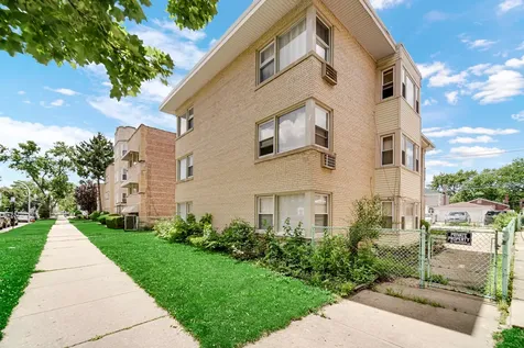 6044 North Mozart Street Chicago IL 60659