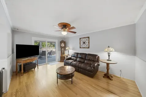 14518 South Heatherwood Drive Homer Glen IL 60491