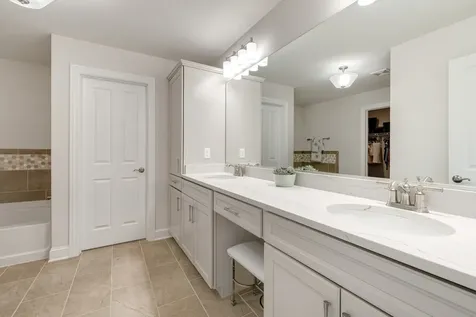 39W466 Norton Lake Drive Campton Hills IL 60175