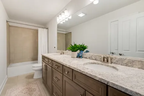 39W466 Norton Lake Drive Campton Hills IL 60175