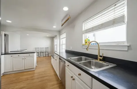 1578 Mccraren Road Highland Park IL 60035