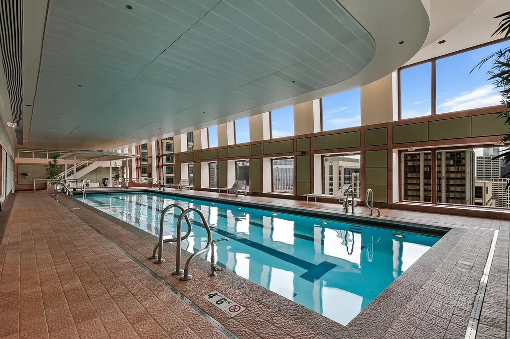 161 East Chicago Avenue Chicago IL 60611