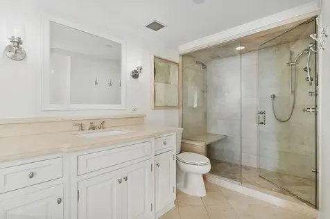 161 East Chicago Avenue Chicago IL 60611