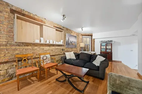 350 West Dickens Avenue Chicago IL 60614