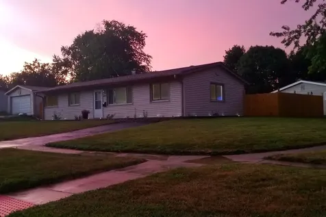 18468 West Meadow Lane Gurnee IL 60031