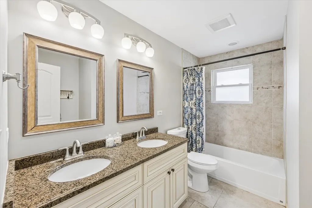4432 Wilson Avenue Downers Grove IL 60515