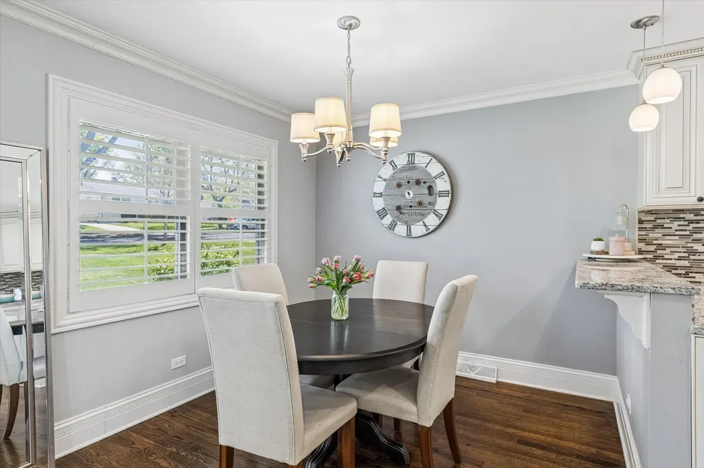4432 Wilson Avenue Downers Grove IL 60515