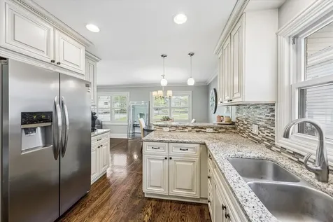 4432 Wilson Avenue Downers Grove IL 60515