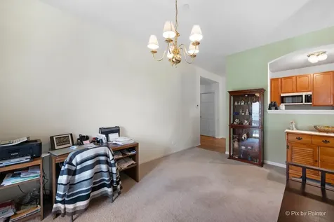 2735 Acorn Court West Dundee IL 60118