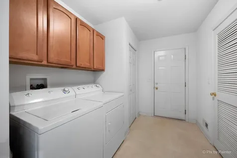 2735 Acorn Court West Dundee IL 60118