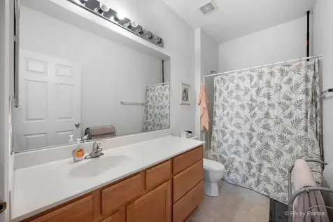 2735 Acorn Court West Dundee IL 60118