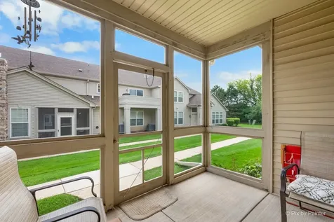 2735 Acorn Court West Dundee IL 60118