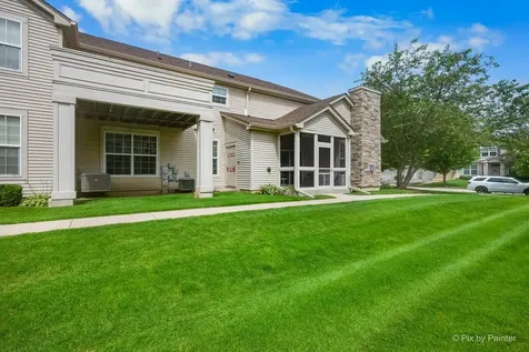 2735 Acorn Court West Dundee IL 60118