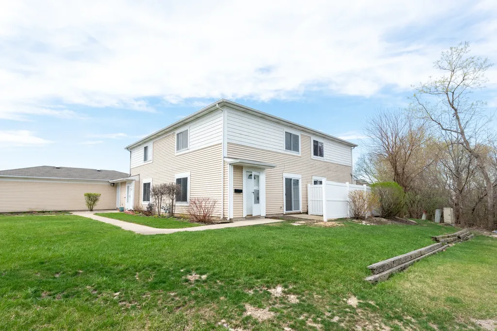 1673 Cornell Drive Hoffman Estates IL 60169