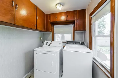 716 Walnut Street Lemont IL 60439