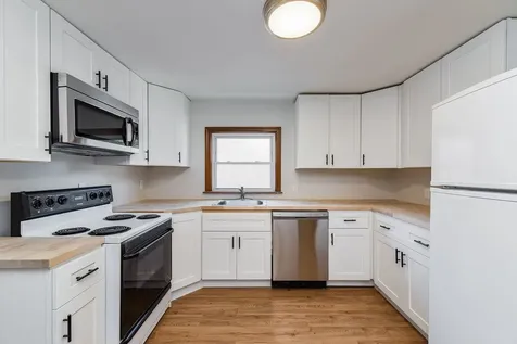 716 Walnut Street Lemont IL 60439
