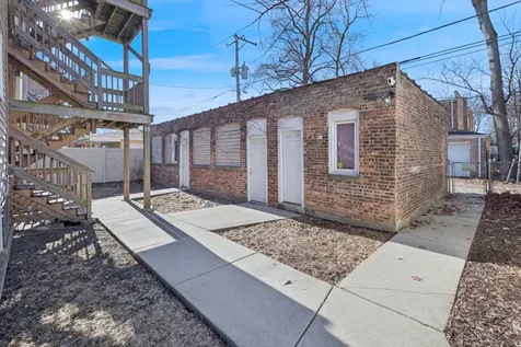 9222 South Laflin Street Chicago IL 60620