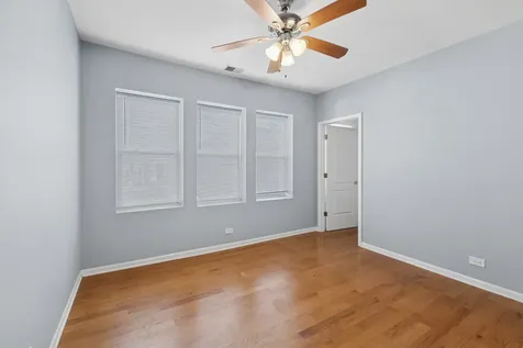 9222 South Laflin Street Chicago IL 60620