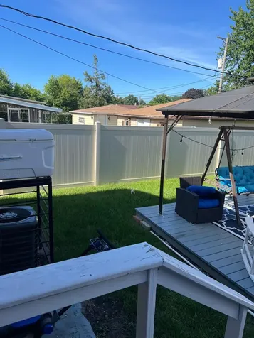 15943 Vine Avenue Harvey IL 60426