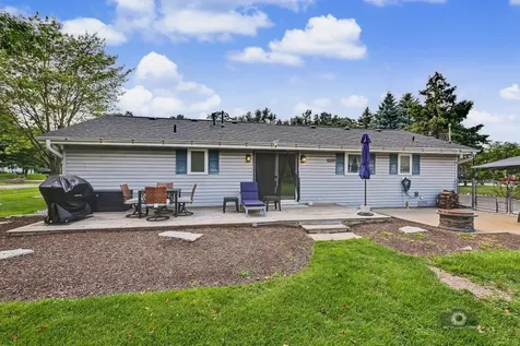 2522 Von Esch Road Joliet IL 60431