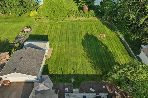 2522 Von Esch Road Joliet IL 60431