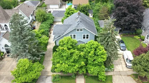138 Hickory Street Frankfort IL 60423